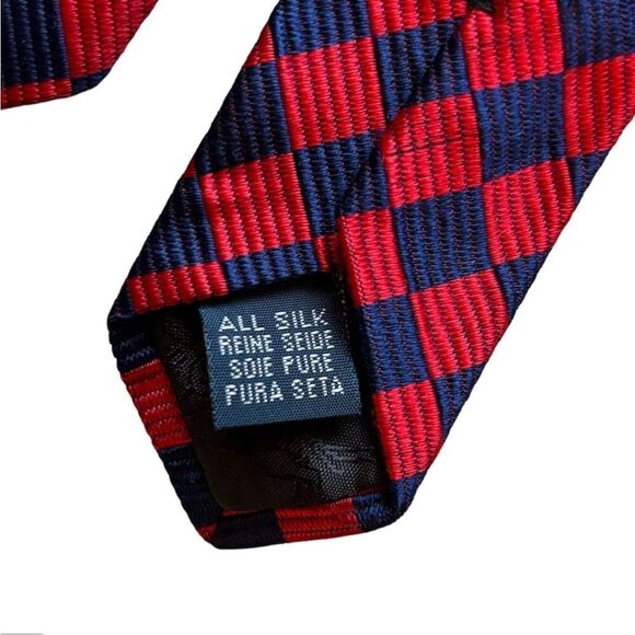Vtg Rare Burberry 100% Silk Red Blue Tie Made in Inglland - Picture 3 of 6